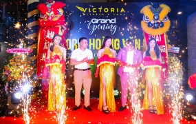 BACKDROP KHAI TRƯƠNG, KHÁNH THÀNH, LỄ KHỞI CÔNG, ĐỘNG THỔ 2025
